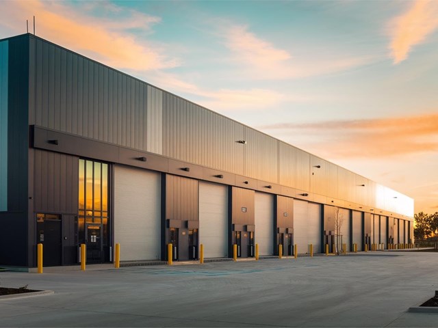 Normativa y permisos para la construcción de naves industriales